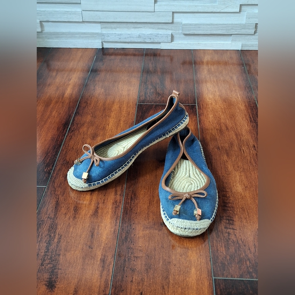 Michael Kors Espadrille Ballet Flats Size 8 Blue Canvas Rope Sole MK Bow